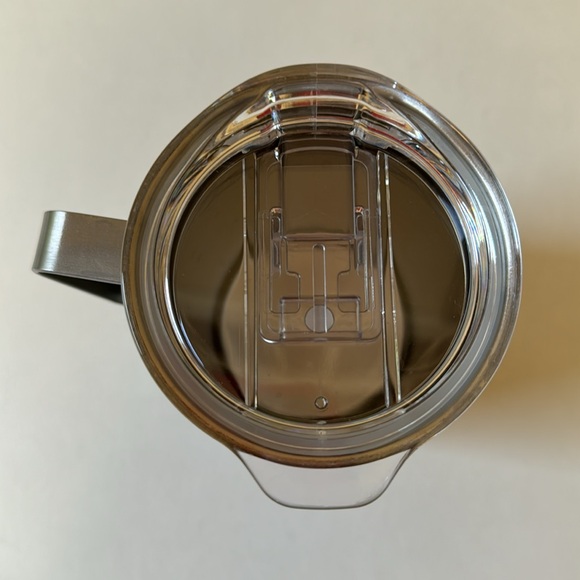 NEW Hello Kitty Stainless Steel Cup with cover lid - 24 Oz. - Picture 5 of 7